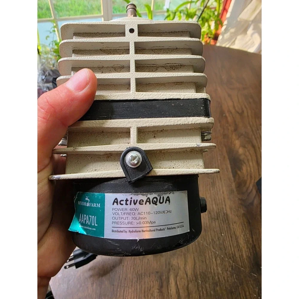 Hydrofarm ActiveAqua AAPA70L Air Pump 60W 70L/Min With Cord